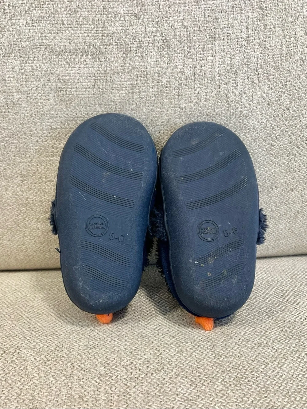 Wonder Nation Dino Snores Fuzzy Slippers Toddler Size 5-6 GUC